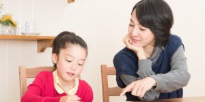和孩子好好說話!《對話式教養》有效的親子溝通五大祕訣..